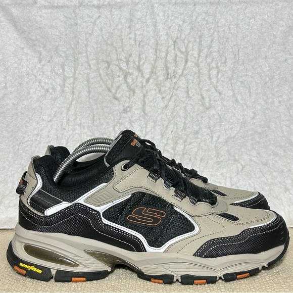 Skechers Mens Black/Tan Leather Vigor 3.0 Air-Cooled Memory Foam Shoes SZ US 9 - Picture 1 of 11